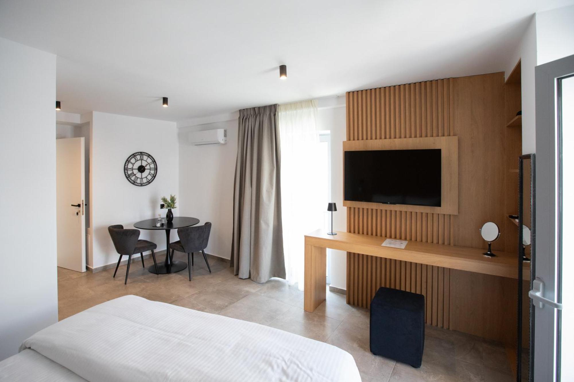 Griffin Suites Ираклион Экстерьер фото