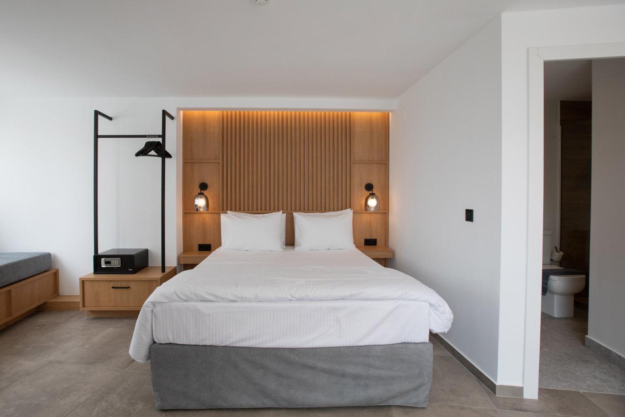 Griffin Suites Ираклион Экстерьер фото