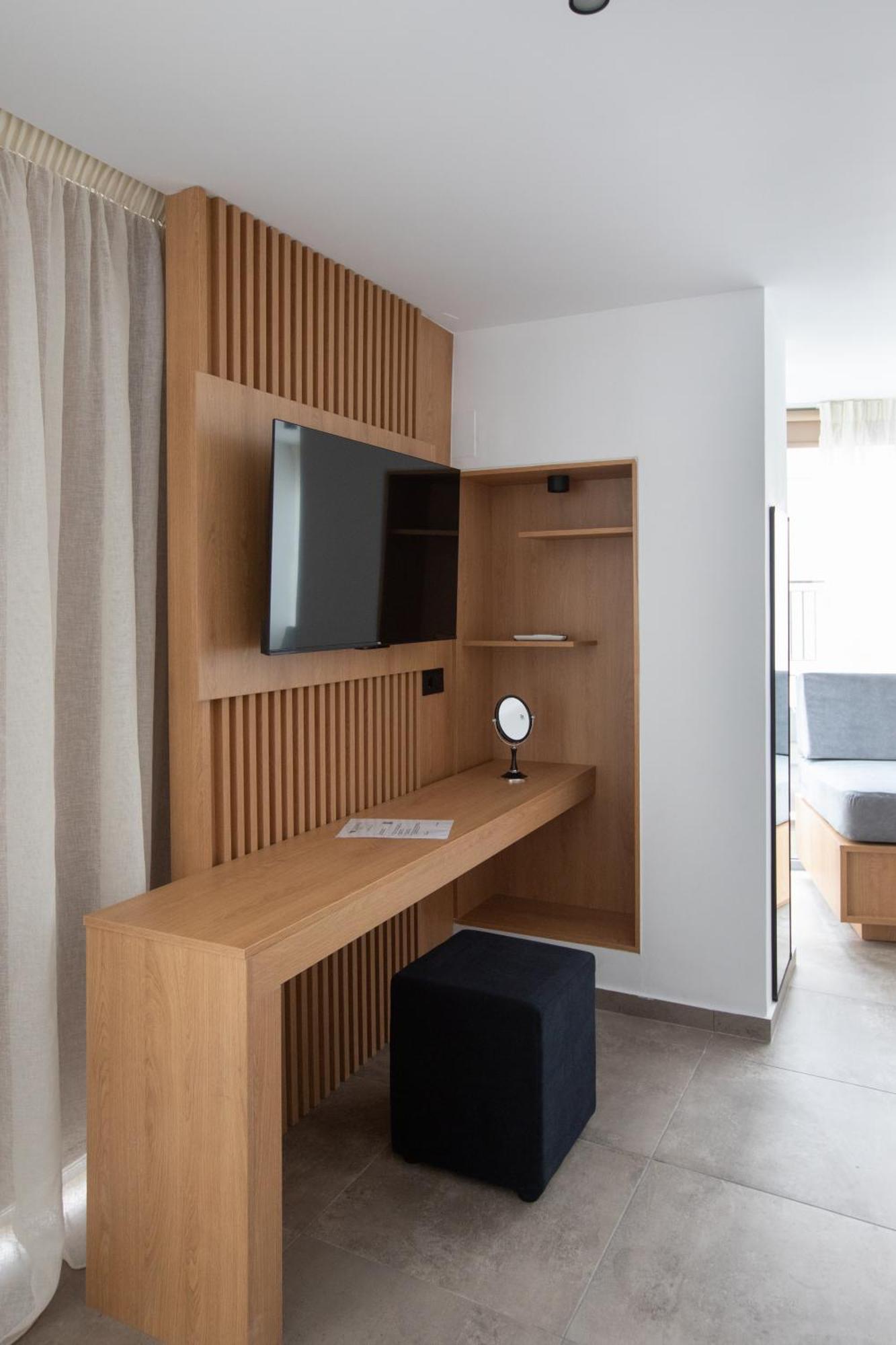 Griffin Suites Ираклион Экстерьер фото