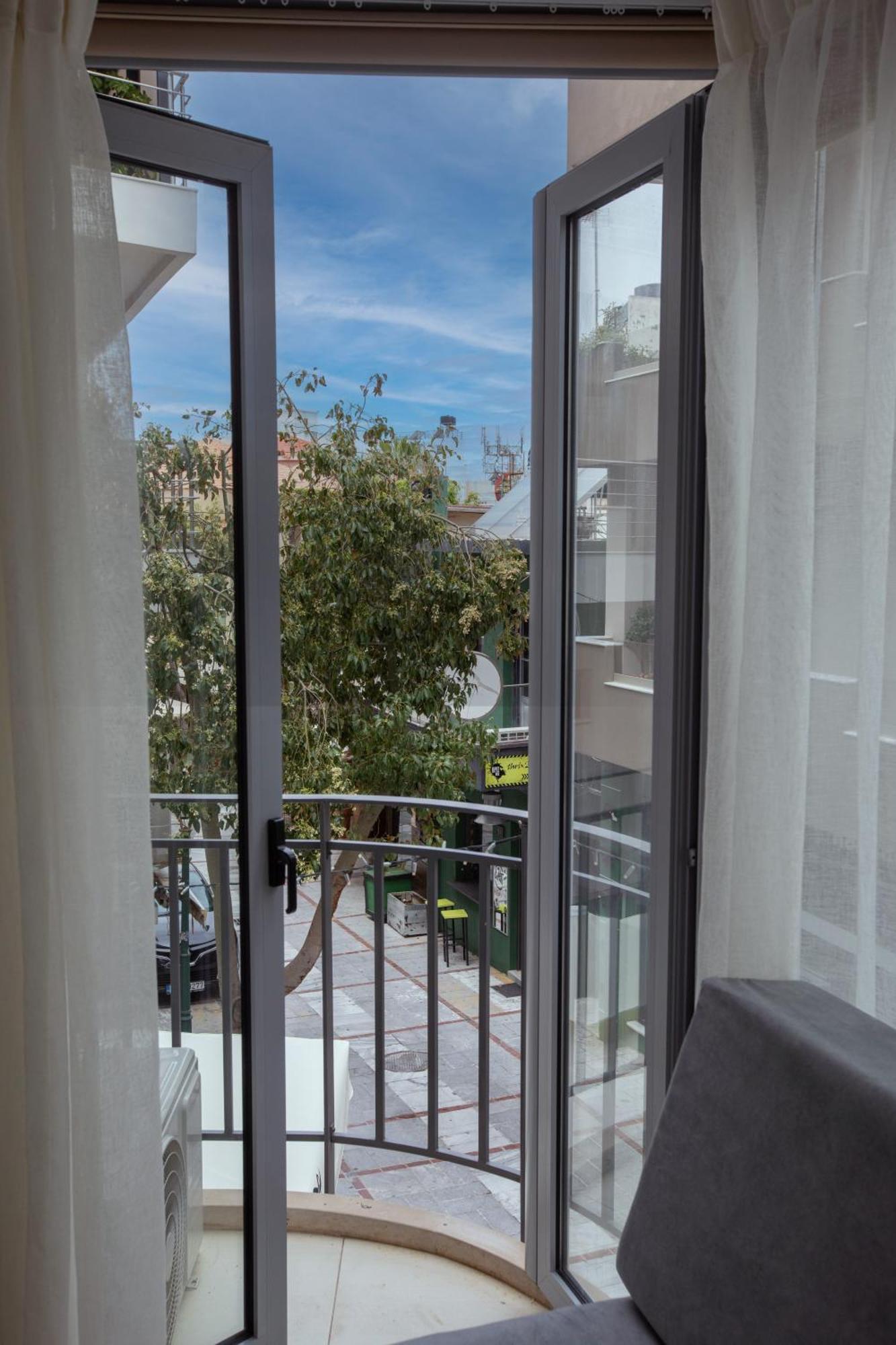 Griffin Suites Ираклион Экстерьер фото