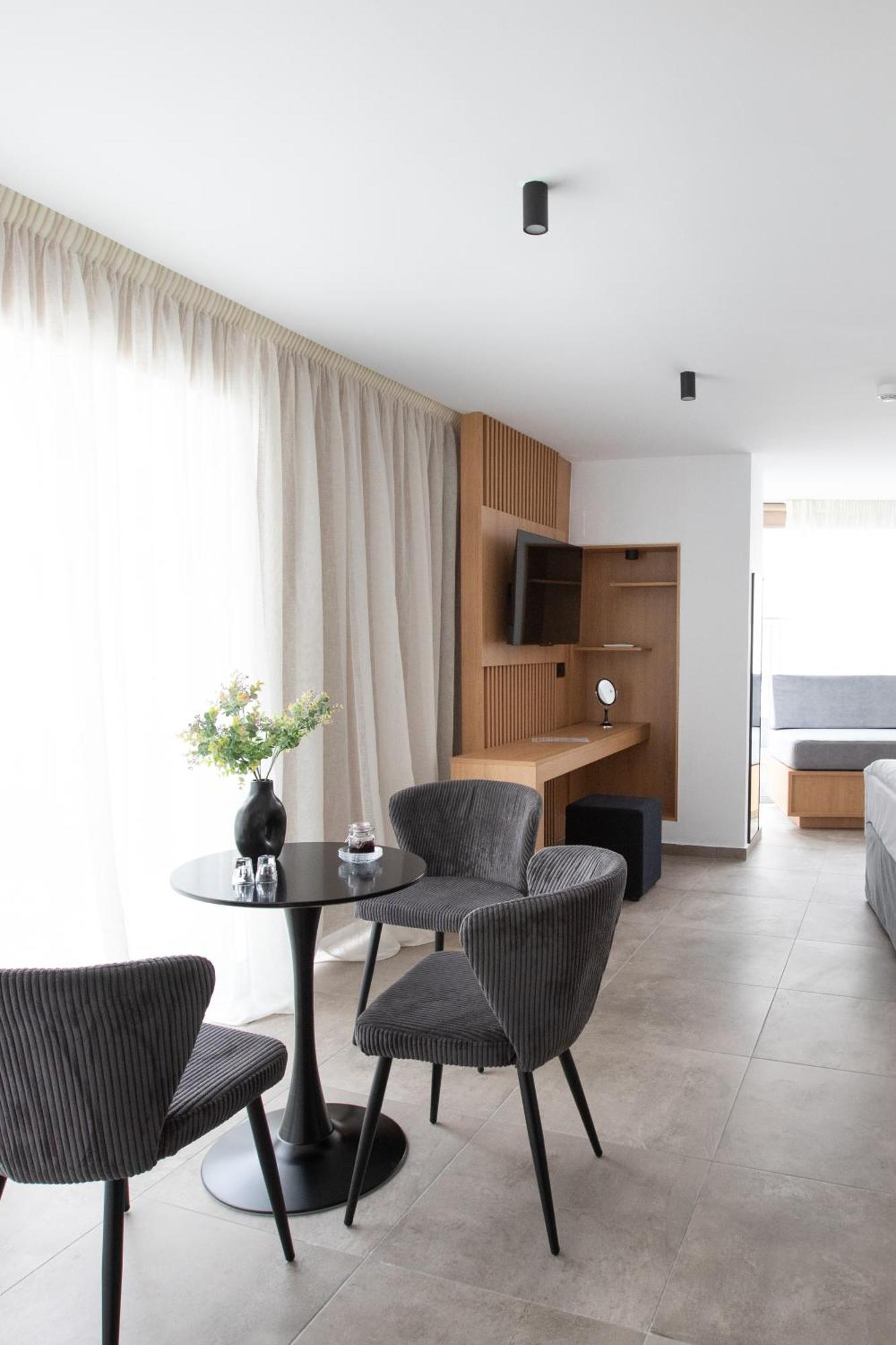 Griffin Suites Ираклион Экстерьер фото